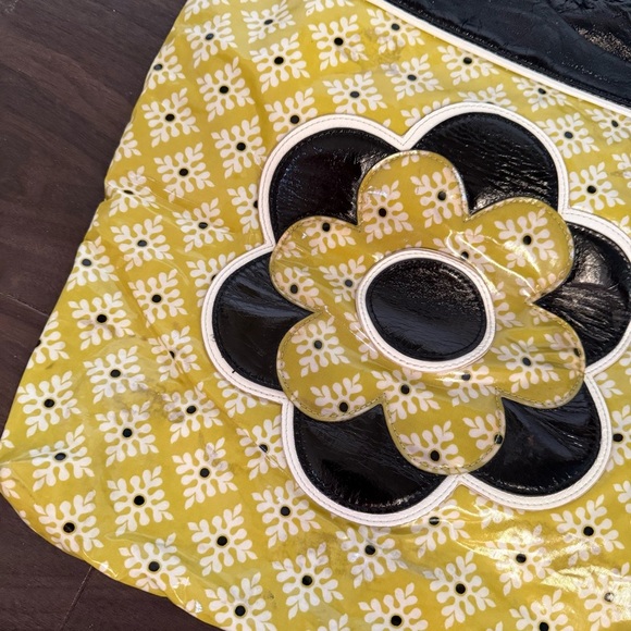 VERA BRADLEY VINAL Tote Bag - Picture 2 of 5